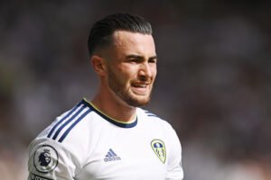 Premier League clubs to swarm as Leeds forward has release clause in new contract