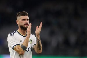 "I decided to leave because I like playing football too much." - Mateusz Klich reveals he had the choice to stay