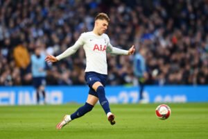 Leeds set to sign Tottenham defender Rodon, deal could be completed ‘in coming days’