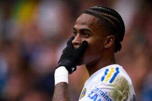 Summerville set to stay at Leeds, £20m offer from Burnley rejected by Whites