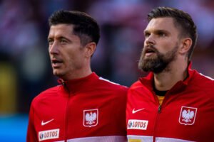 Leeds United make move for Poland international Bartlomiej Dragowski